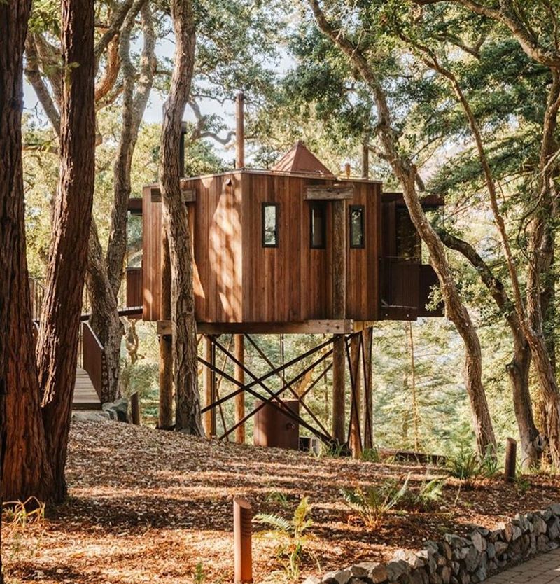 Adults-Only Treehouse at Post Ranch Inn, California 