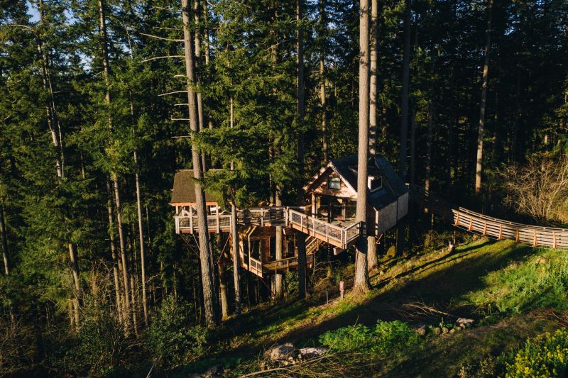 Nelson Treehouse in Oregon