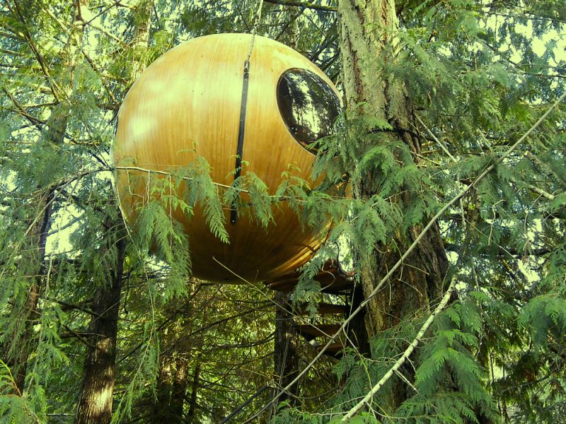 Treehouse Hotel at Free Spirit Spheres, Canada
